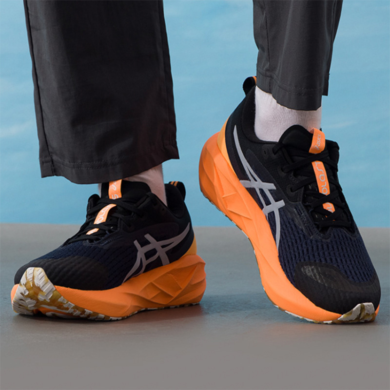 Asics men's running shoes NOVA - огляд і ціна Running Gear Asics